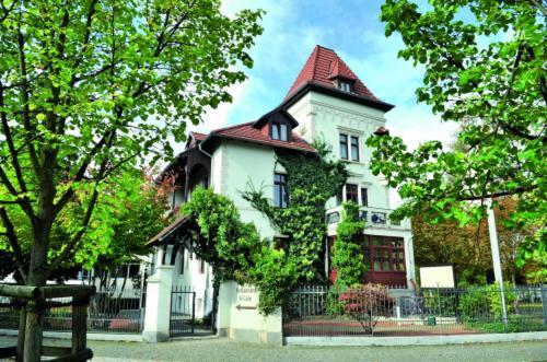 Hotel Am Kurpark Schönebeck Exterior foto
